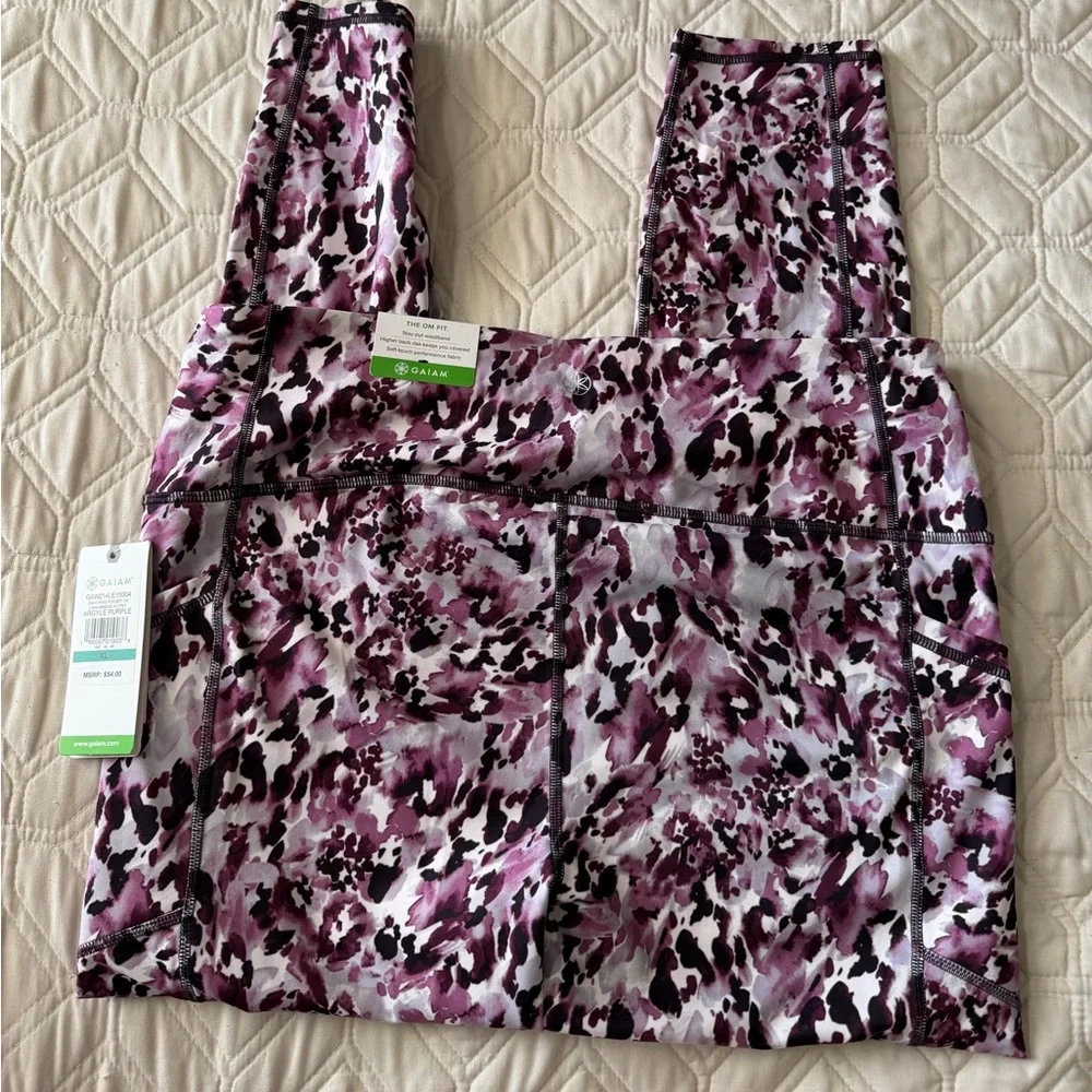 GAIAM Purple & Black Abstract Print Leggings - Picture 4 of 7